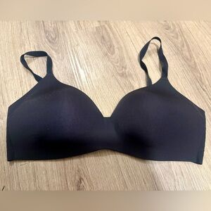 Knix Midnight Black Seamless Bra size 5